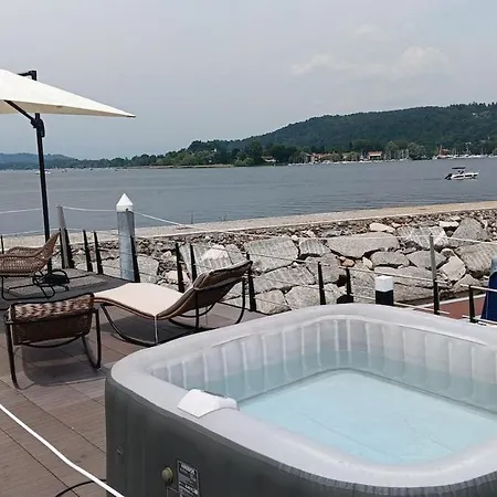 보트호텔 Laguna Houseboat *